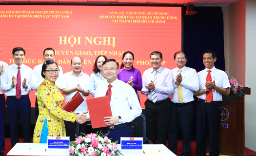 Đảng bộ EVNSPC chính thức chuyển giao về Đảng ủy Tập đoàn Điện lực Việt Nam